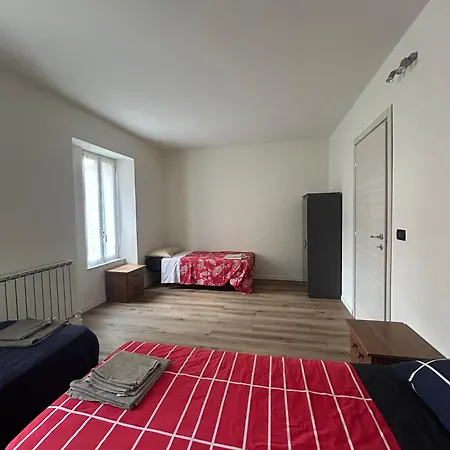Apartment Cornigliano 1 *